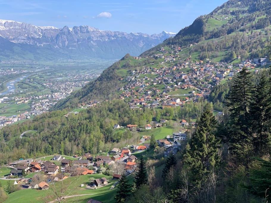 Jurte Beim Lama- & Alpakahof Triesenberg Hotel Kültér fotó